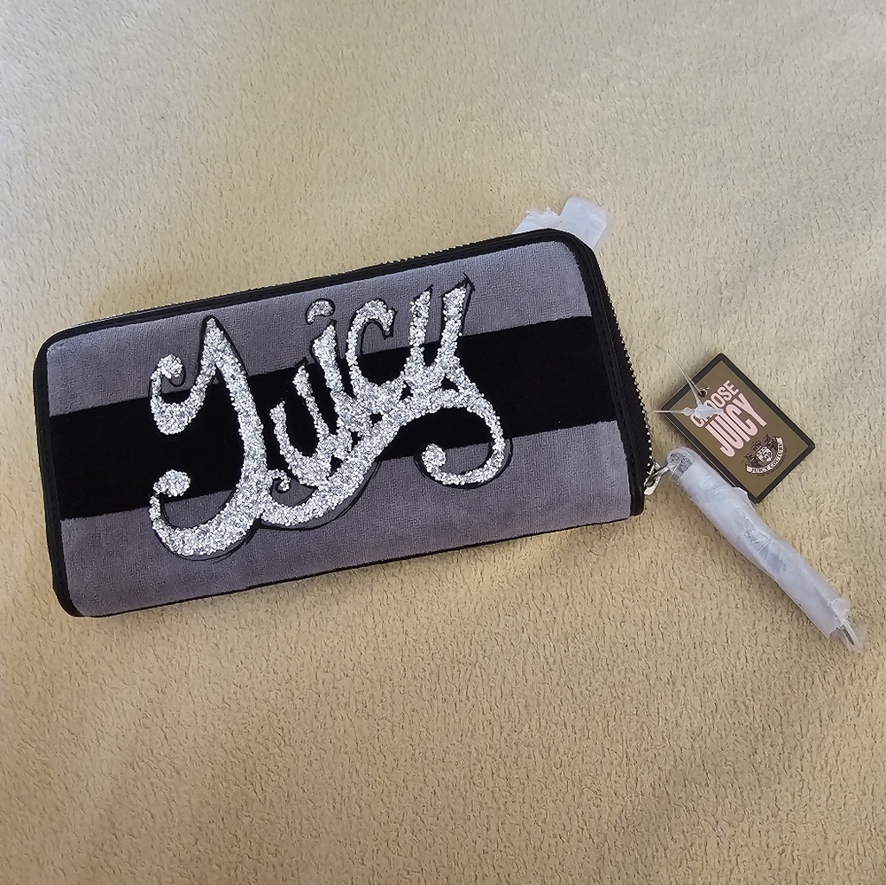 NWT Juicy Couture Wallet